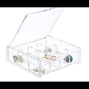 Jewelry organizer